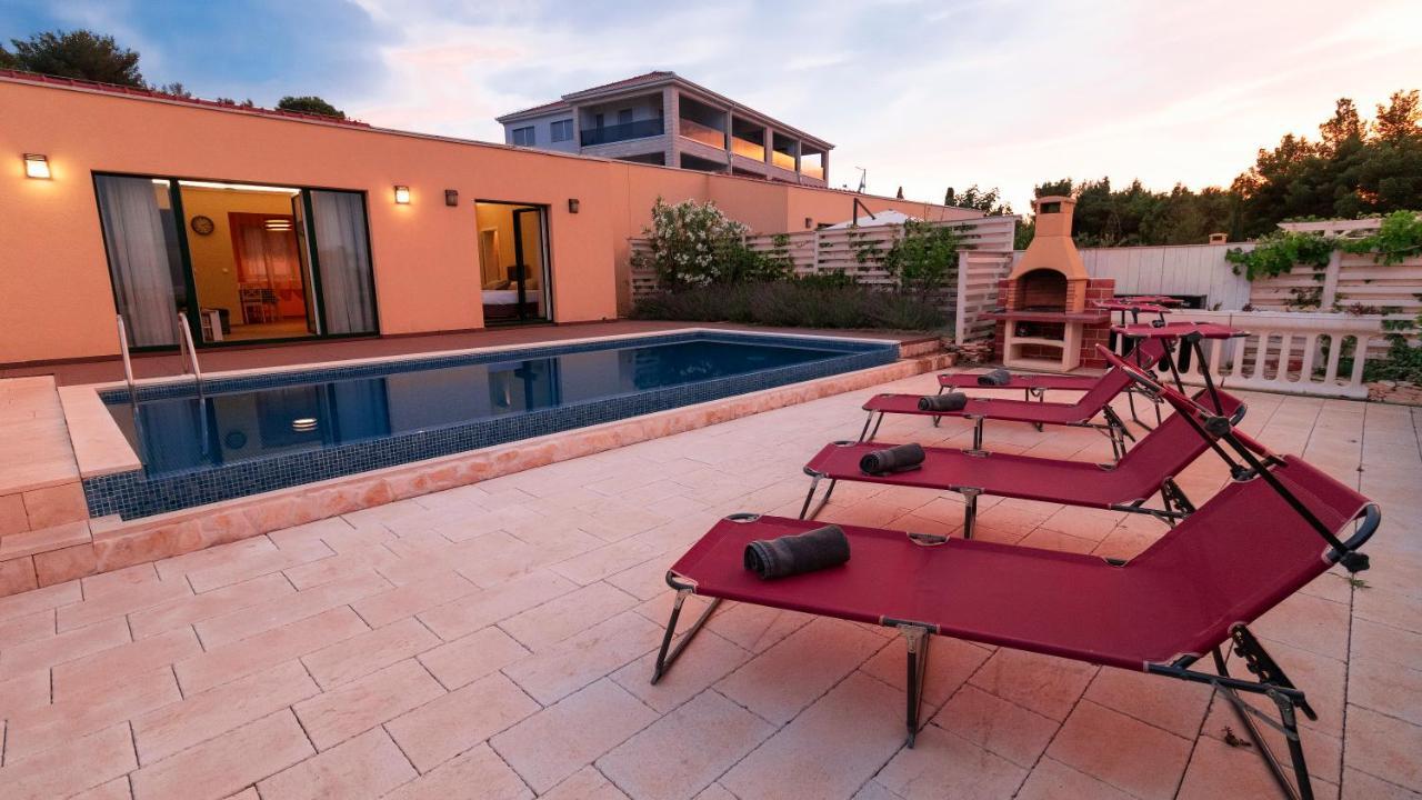 Sea Cats' Villas Sutivan Exterior foto
